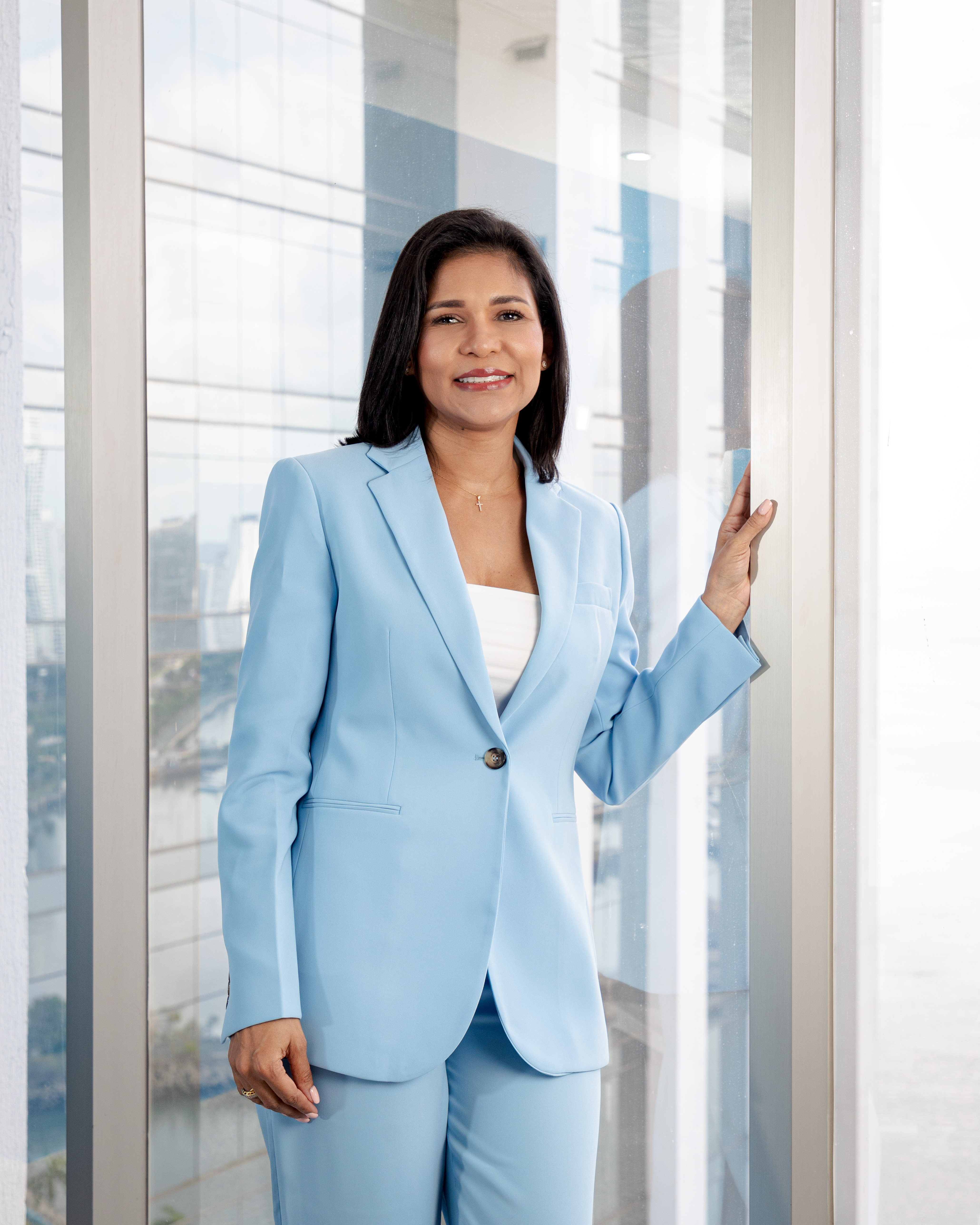 ALPHA PORTRAIT 2024 GUS3170 1